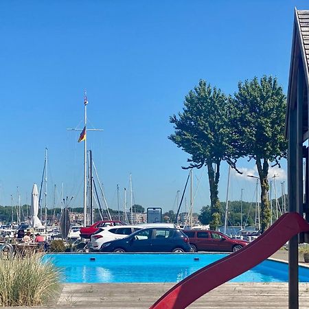 Hausboot Mit Traumlage In Luebeck-Travemuende Otel Dış mekan fotoğraf
