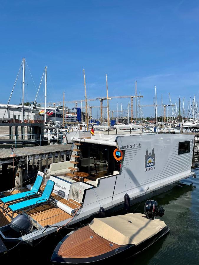 Hausboot Mit Traumlage In Luebeck-Travemuende Otel Dış mekan fotoğraf
