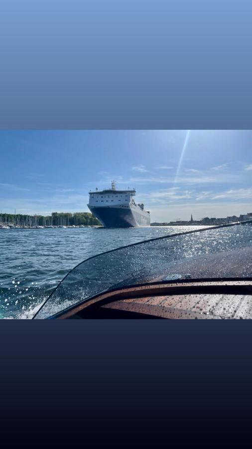 Hausboot Mit Traumlage In Luebeck-Travemuende Otel Dış mekan fotoğraf